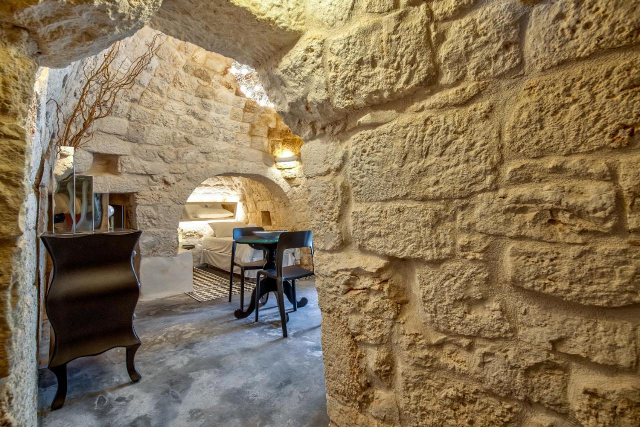 B&B Trulli Moonlight Da Grace Остуни Экстерьер фото