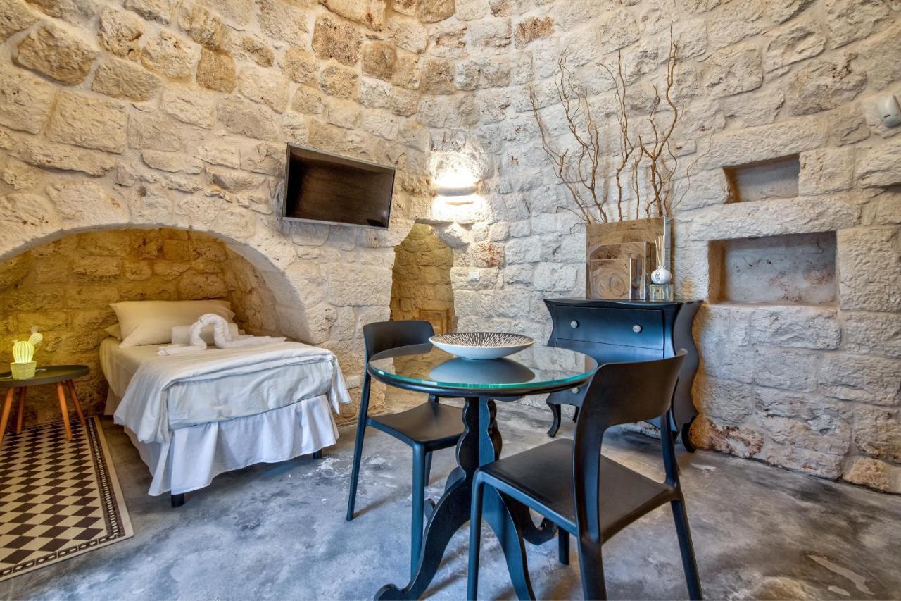B&B Trulli Moonlight Da Grace Остуни Экстерьер фото